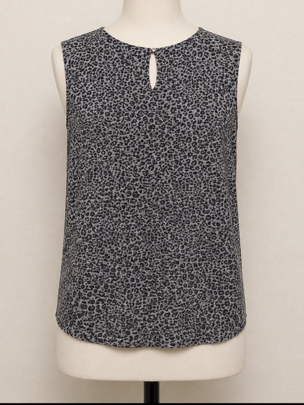 Calvin Klein Gray & Black Animal Print Sleeveless Lightweight Top Size M - Picture 2 of 5